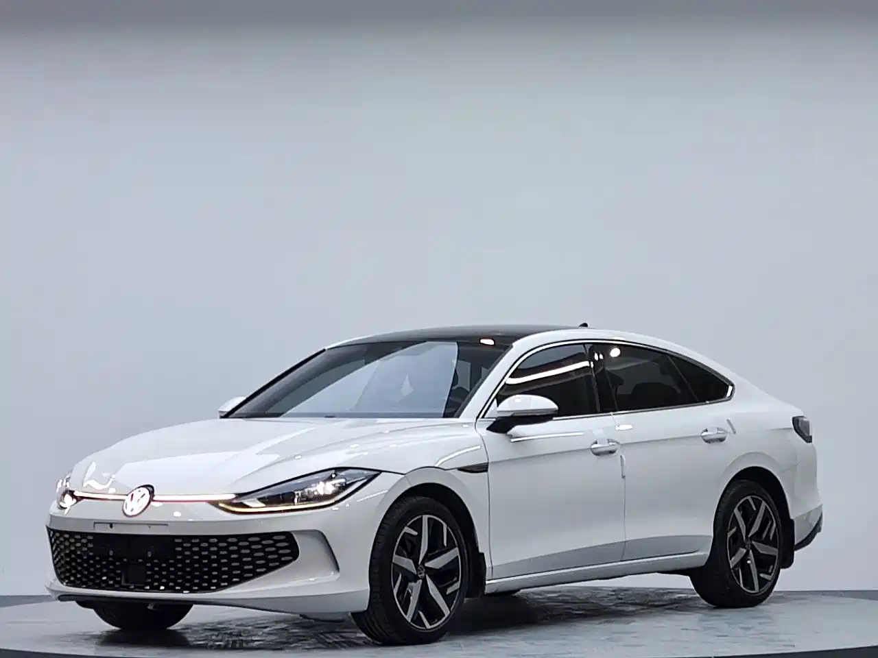 凌渡 2022款 凌渡L 280TSI DSG酷辣版 2022