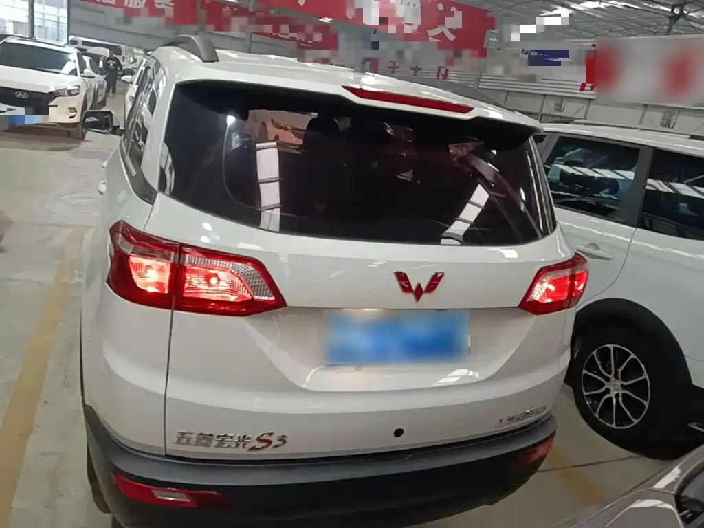 Wuling Hongguang S3 — миниатюра 6