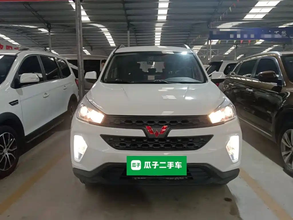 Wuling Hongguang S3 — миниатюра 3