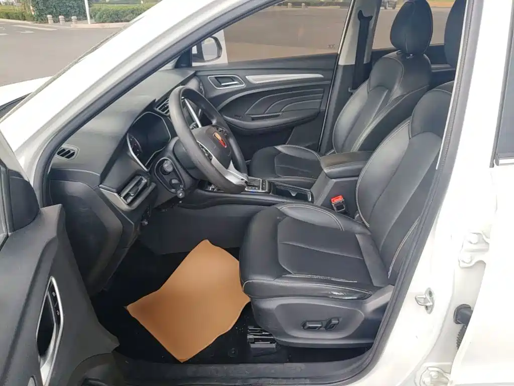 Roewe RX3 — миниатюра 15