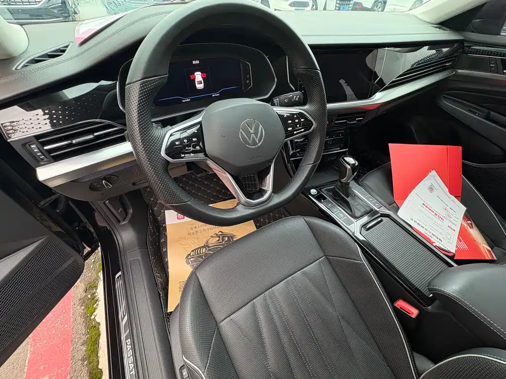 Volkswagen Passat 2022 330TSI Elite