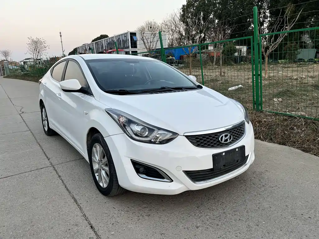 Hyundai Elantra Langdong 1.6L Auto Smart Type, фото 2