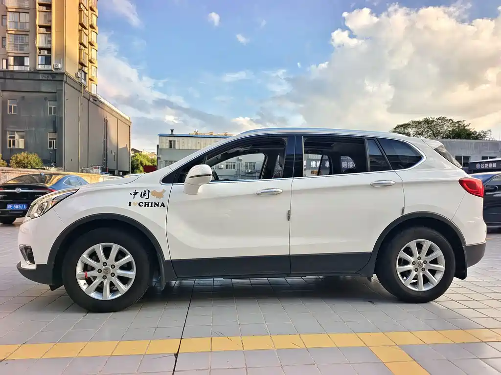 Buick Envision Plus — миниатюра 5