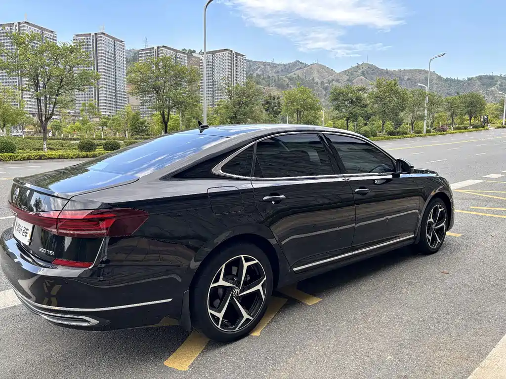 Volkswagen Passat — миниатюра 6