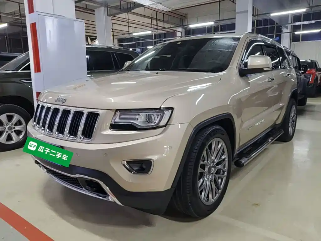 Jeep Grand Cherokee (Import)