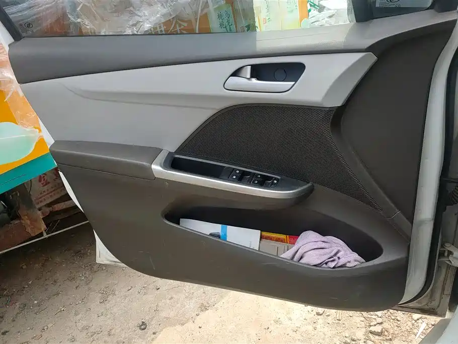 Chevrolet RV 2016 1.5L MT