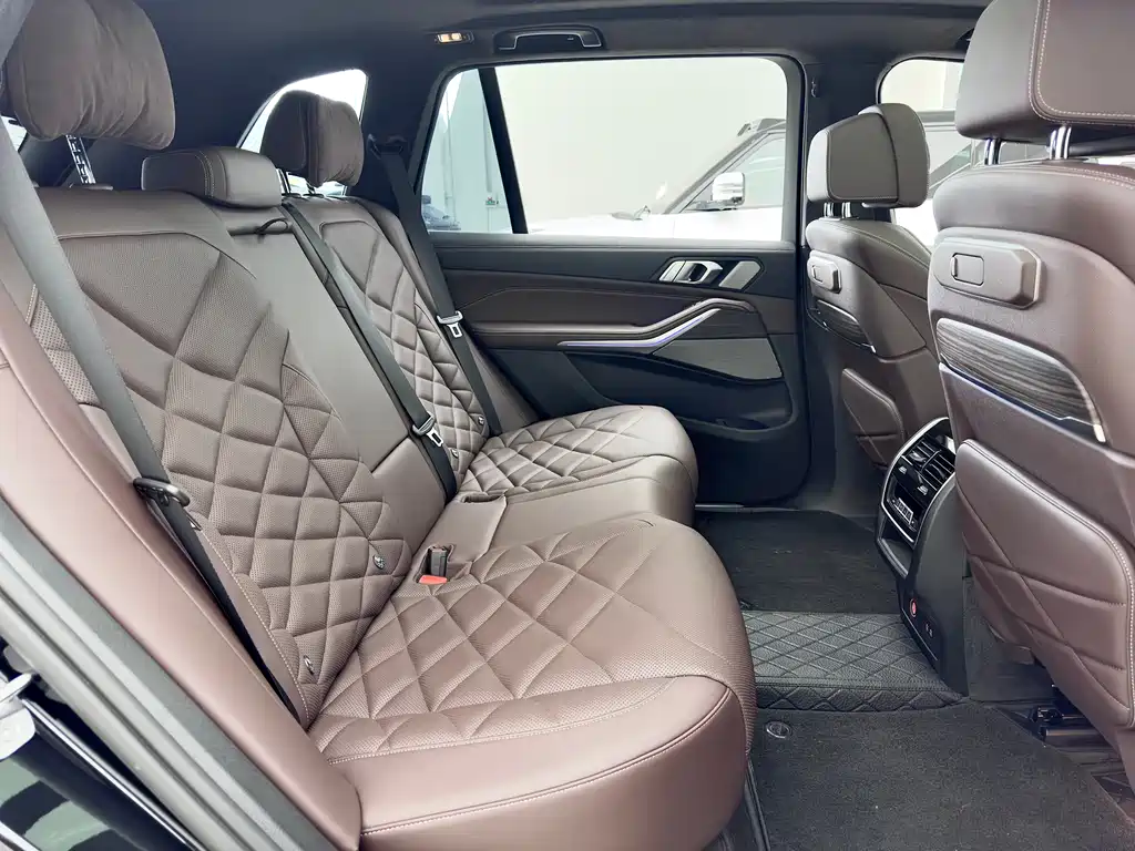 BMW X5 2023 xDrive 40Li M Sport