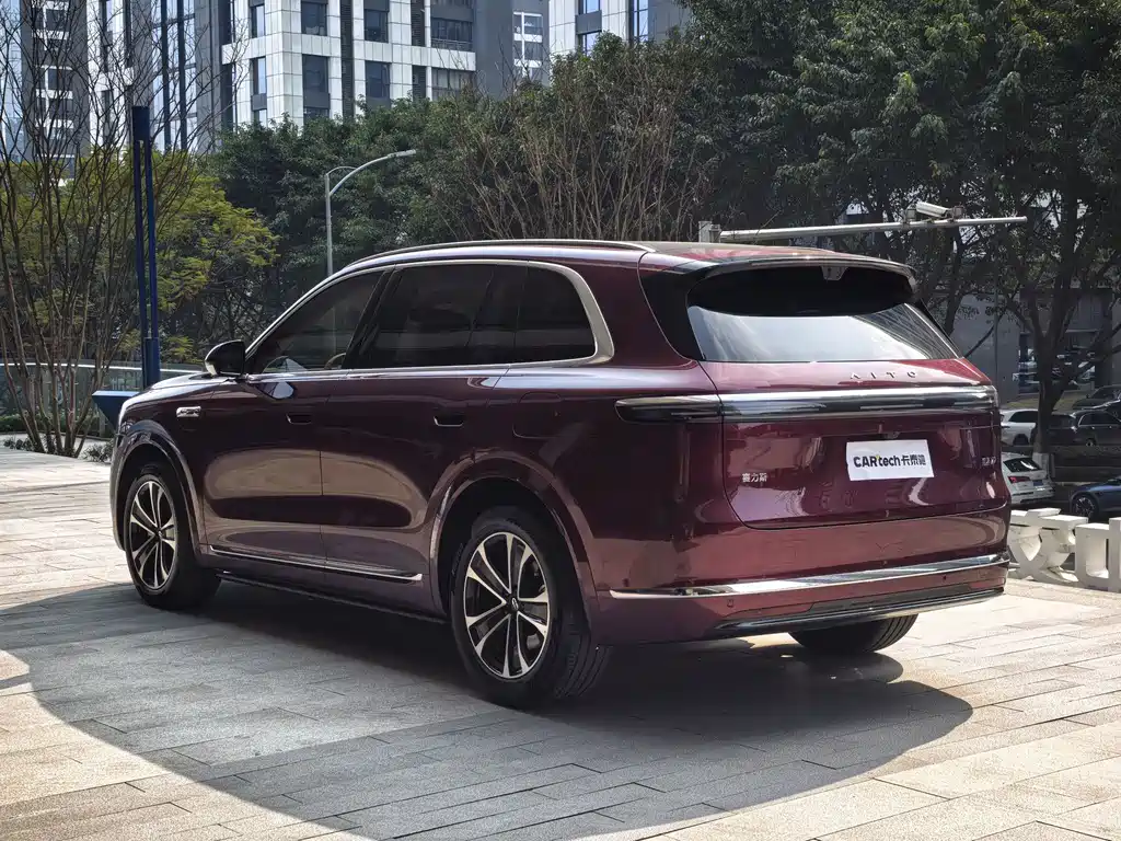 AITO ASK THE WORLD M7