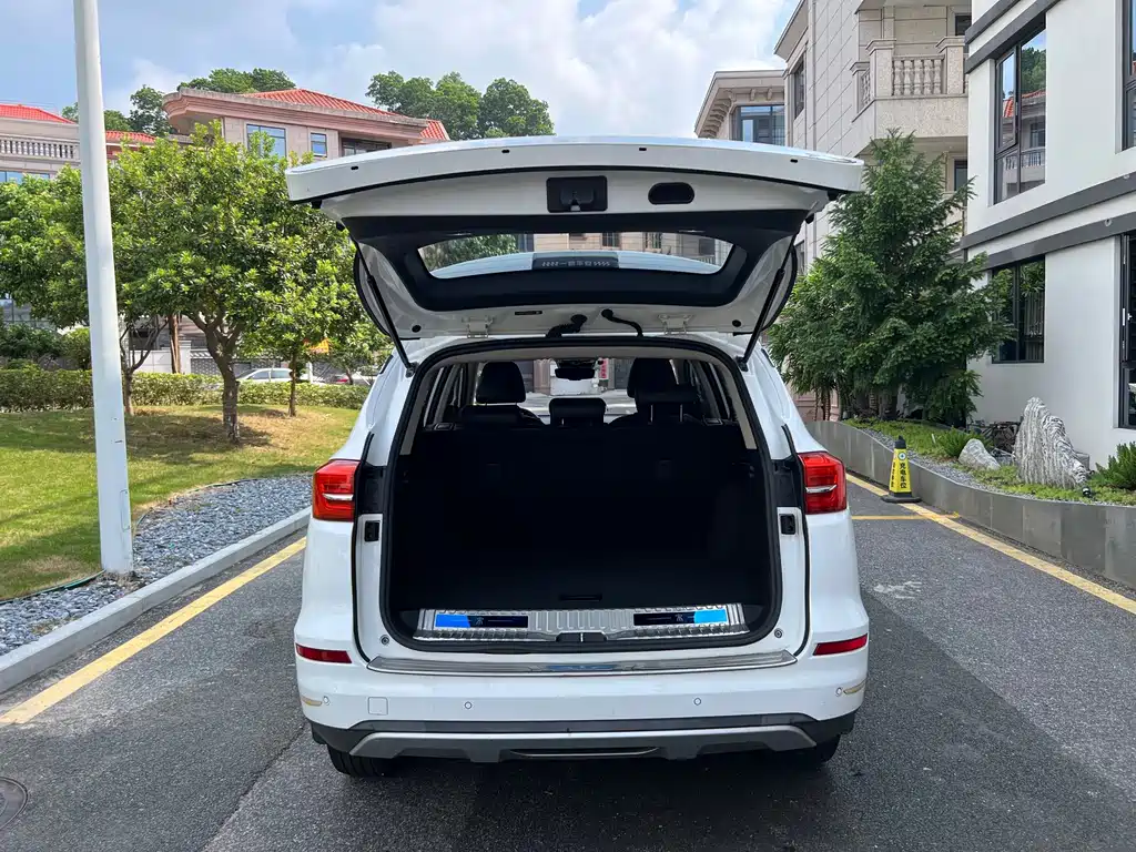 BYD New Energy — миниатюра 10
