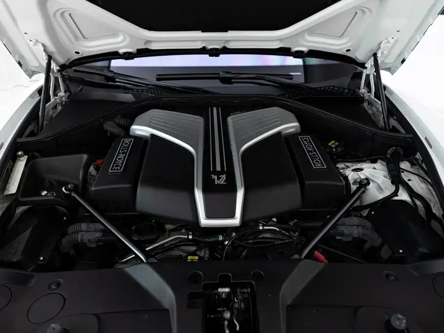 Rolls-Royce Wraith — миниатюра 21