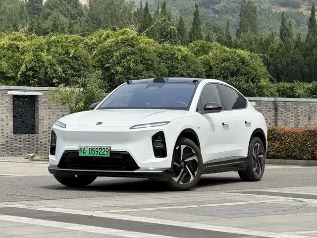 2025 Nio EC6