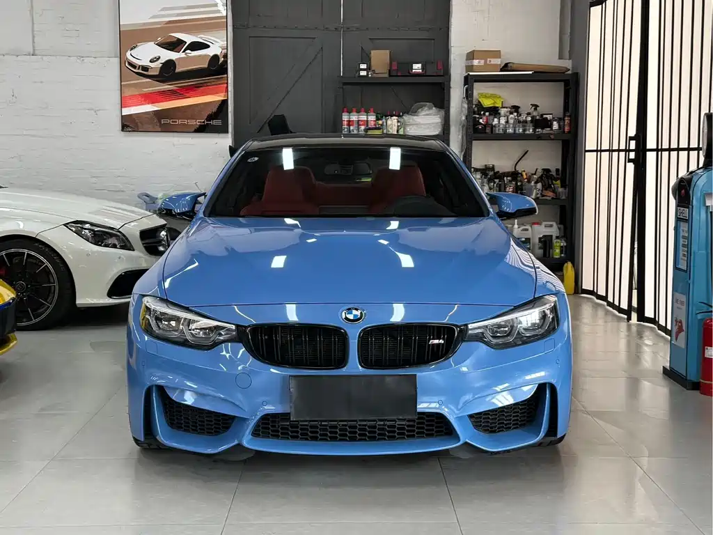 BMW M4