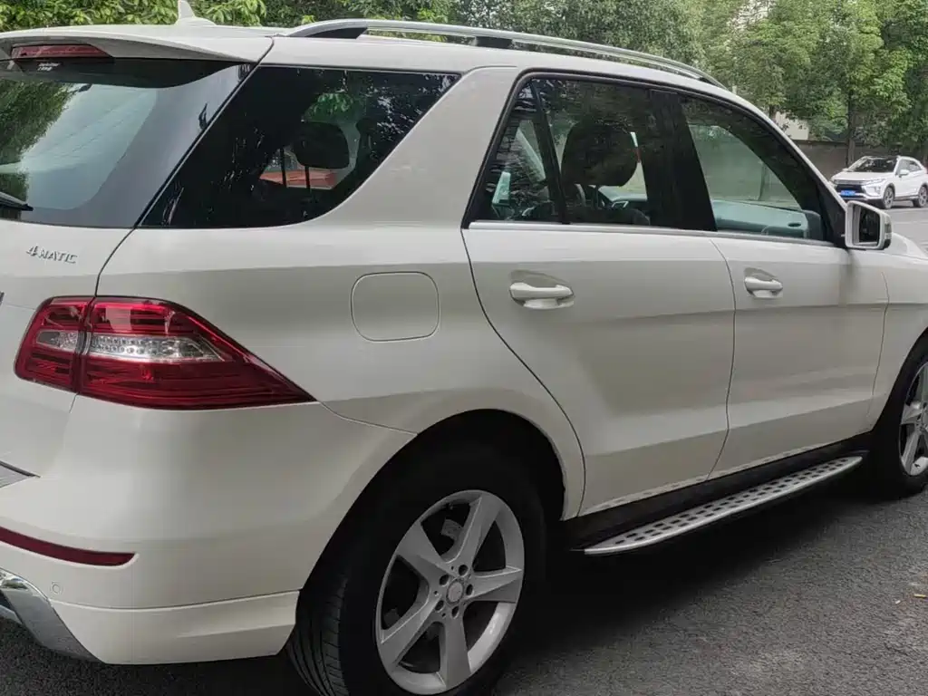 Mercedes-Benz M 2012 ML 350