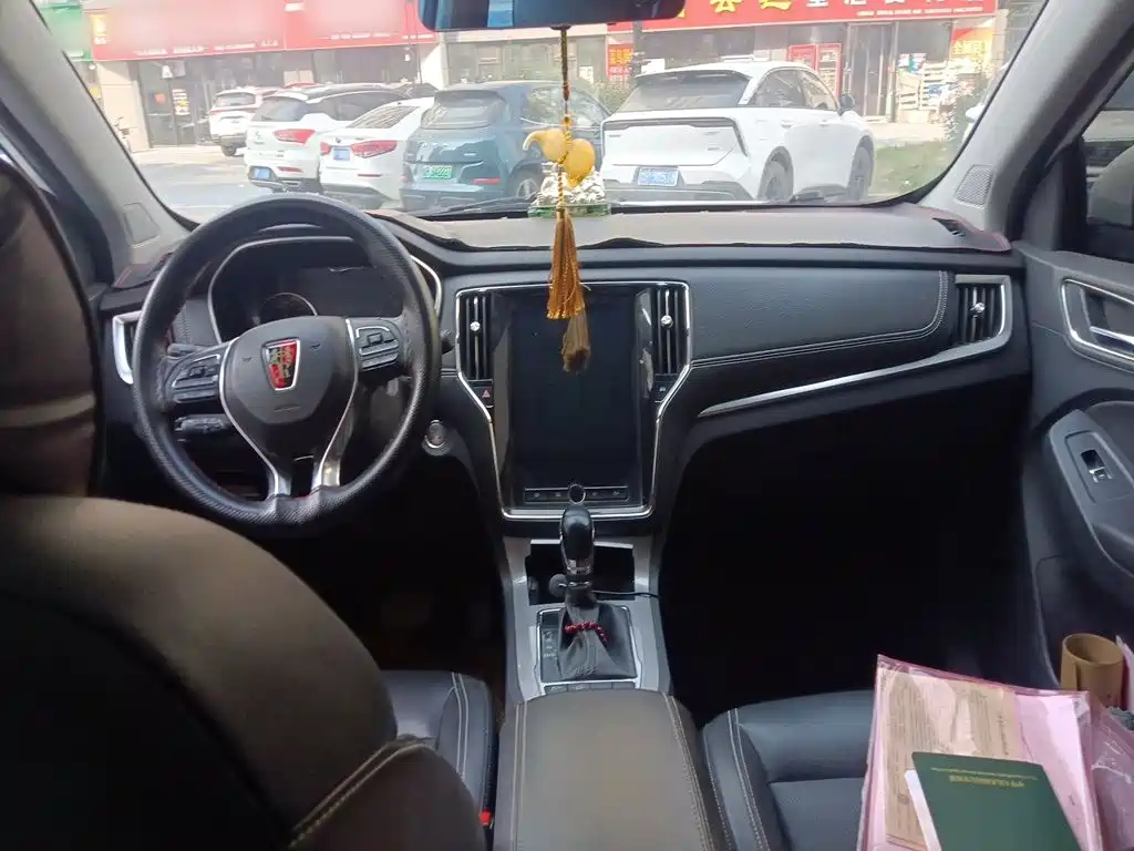 Roewe RX5 — миниатюра 5