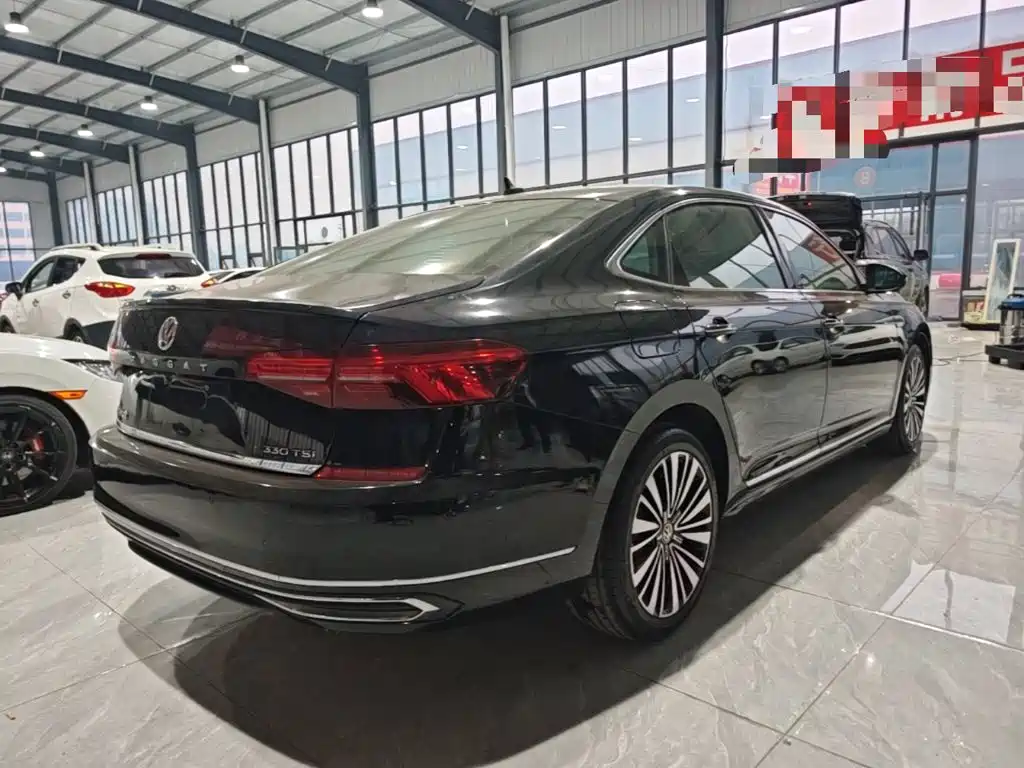 Volkswagen Passat — миниатюра 7