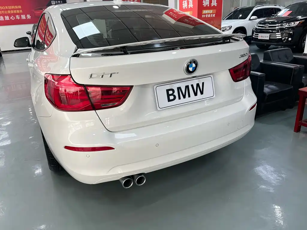 BMW 3 Series GT 3 GT 2019 320i Fashion