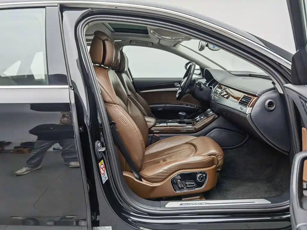 Audi A8 — миниатюра 23