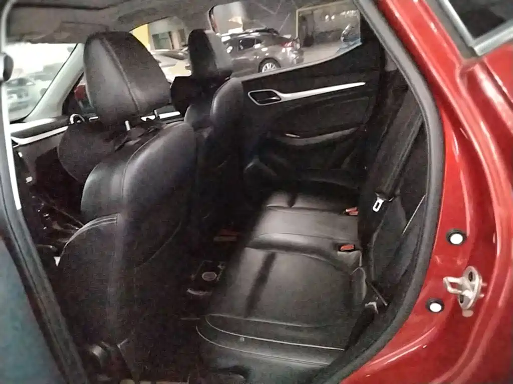 MG ZS — миниатюра 17