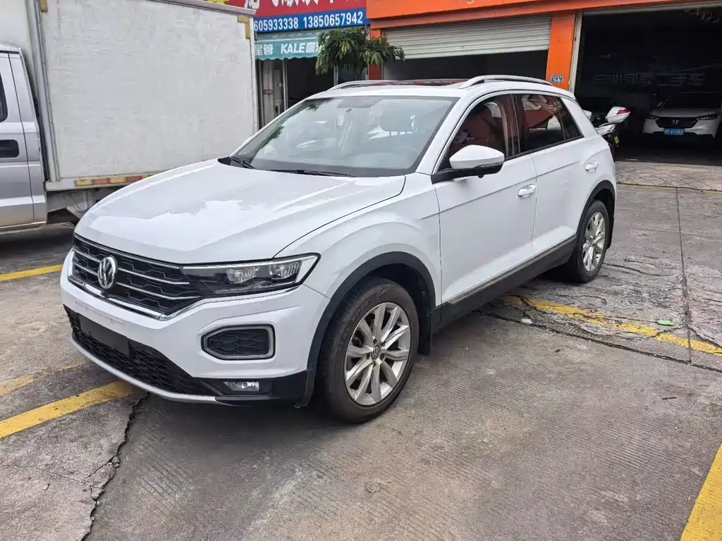 Volkswagen T-Roc 2021