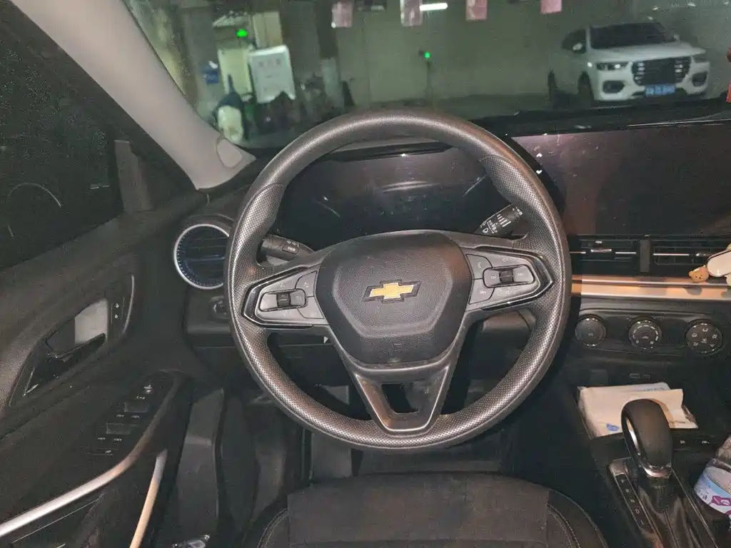 Chevrolet Seeker — миниатюра 6