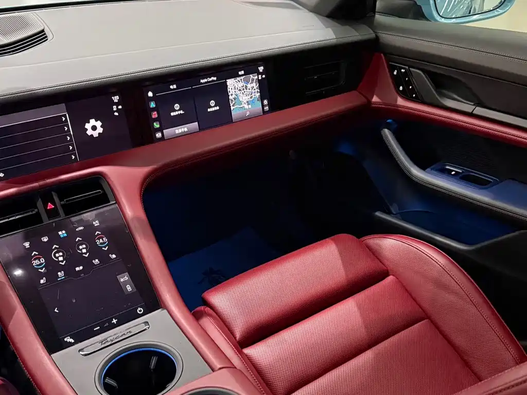 Porsche Taycan — миниатюра 13