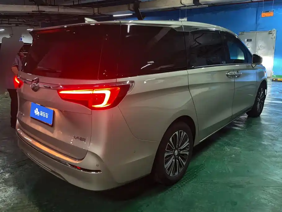Buick GL8 2021 ES 653T Luxury