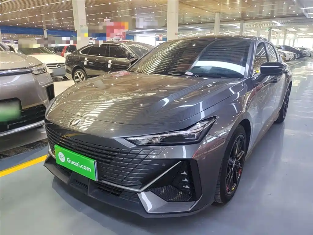Changan UNI-V 2022