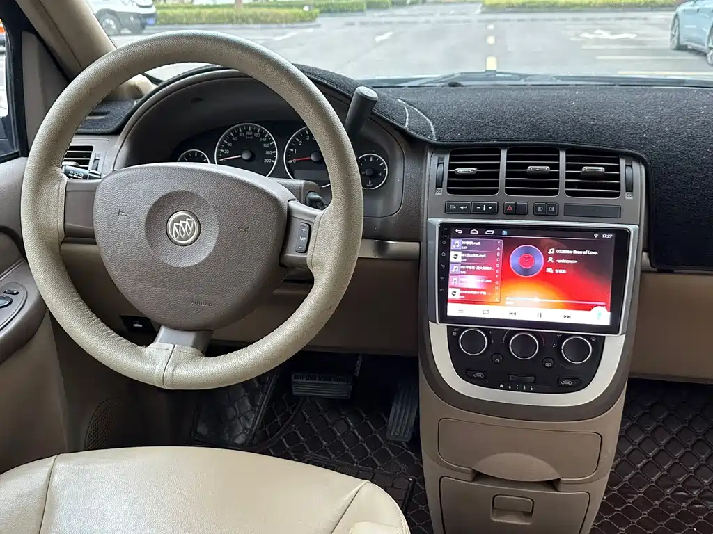 Buick GL8 — миниатюра 15