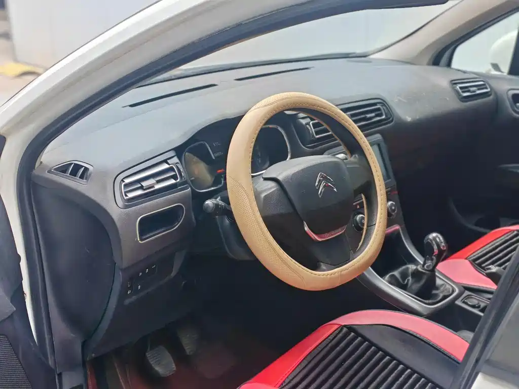 Citroen C4 1.6L Manual Luxury Type, фото 14