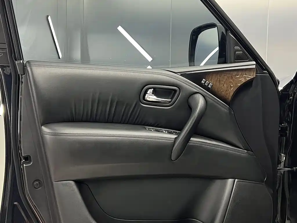 Infiniti QX — миниатюра 20