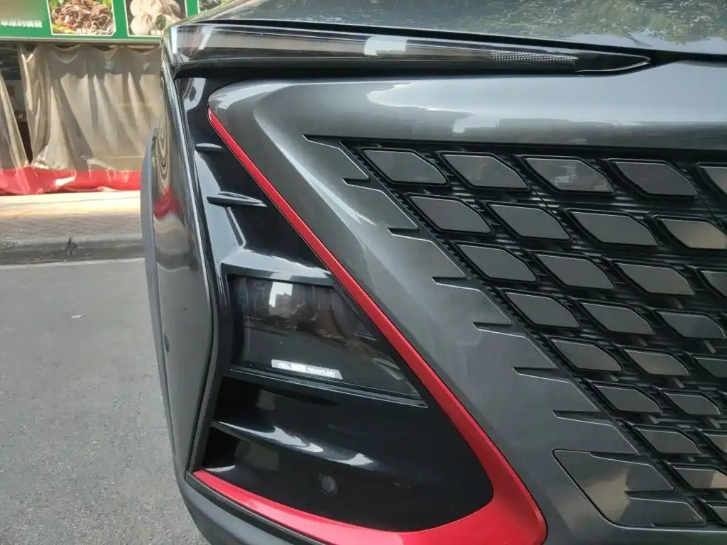 Changan UNI-T — миниатюра 7