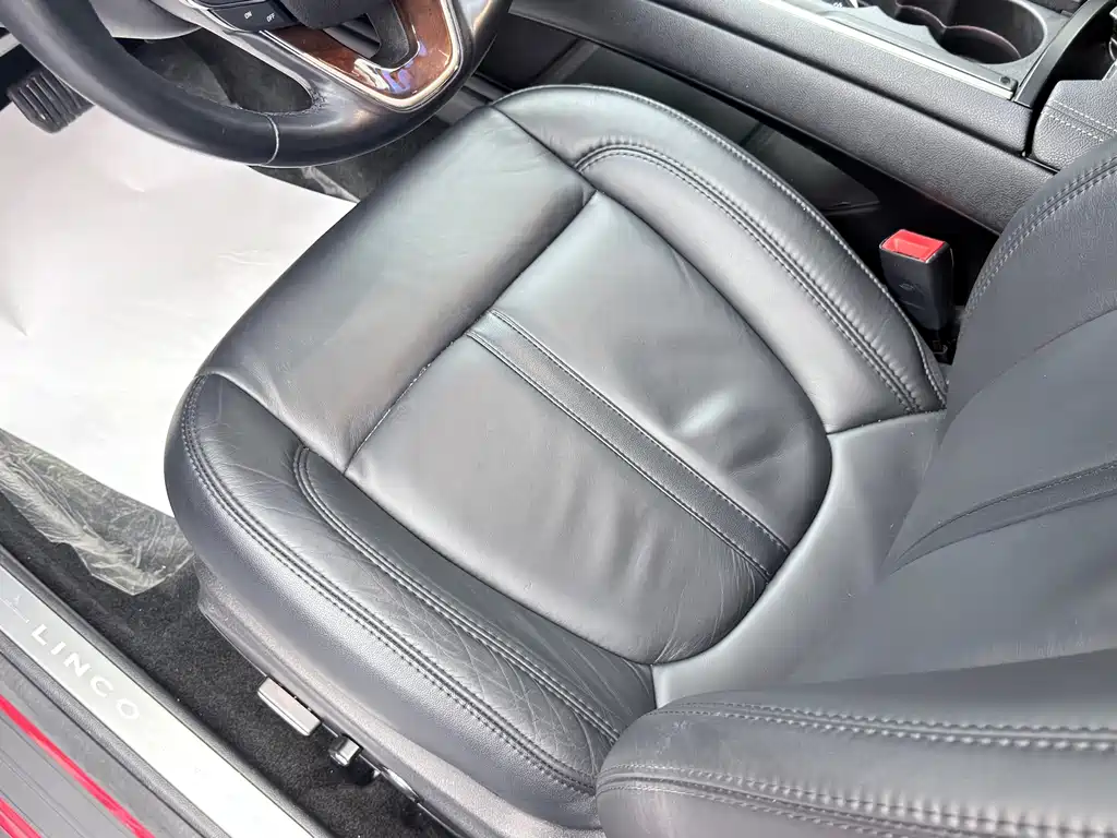 Lincoln MKZ — миниатюра 10