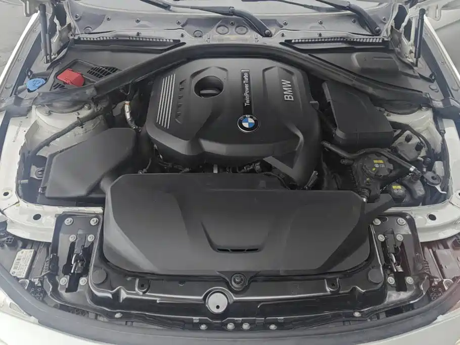 BMW 3 Series — миниатюра 10