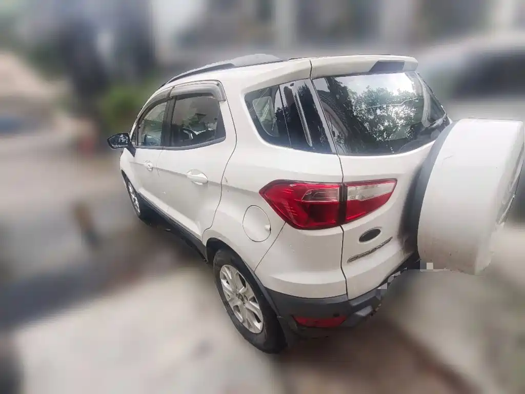 Ford Ecosport — миниатюра 25