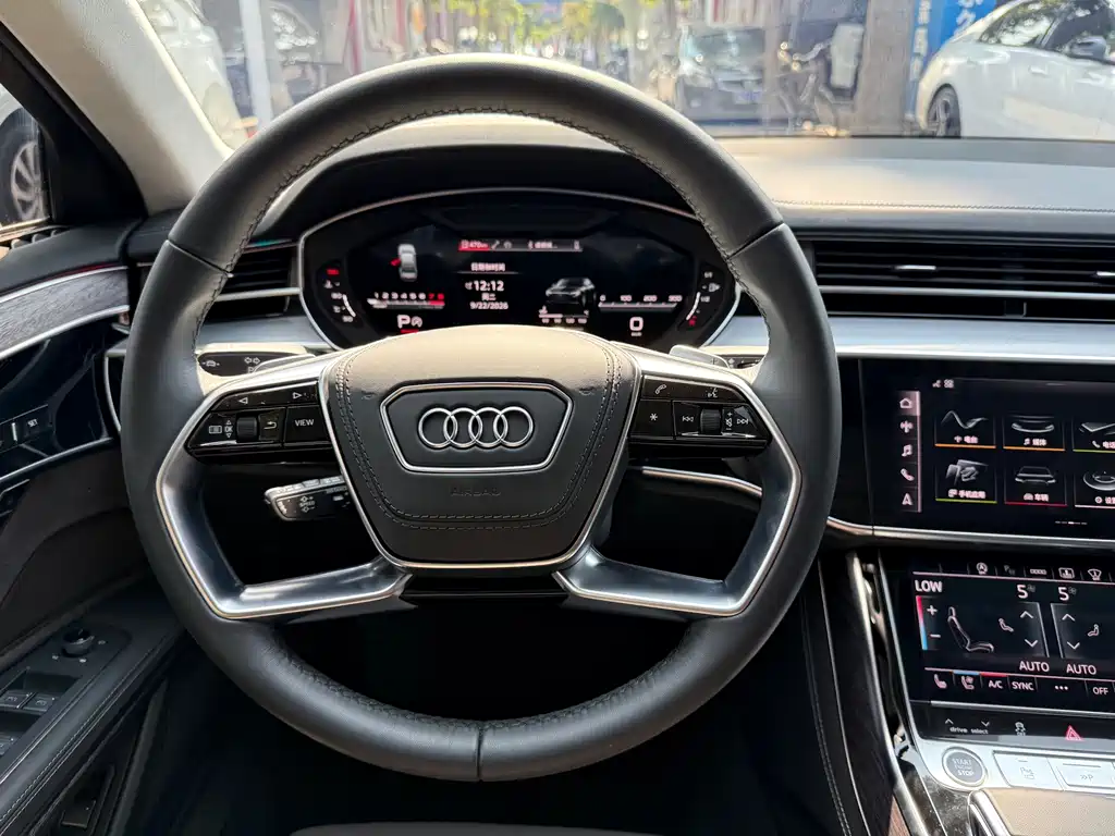 Audi A8 — фотографии объявления, Фото 17