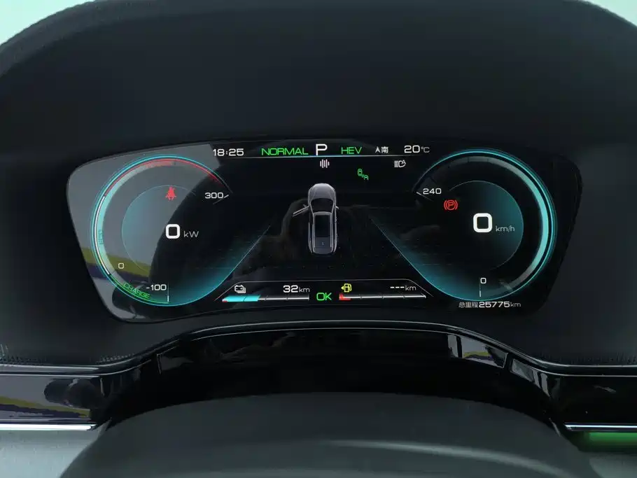 BYD Tang New Energy — миниатюра 14