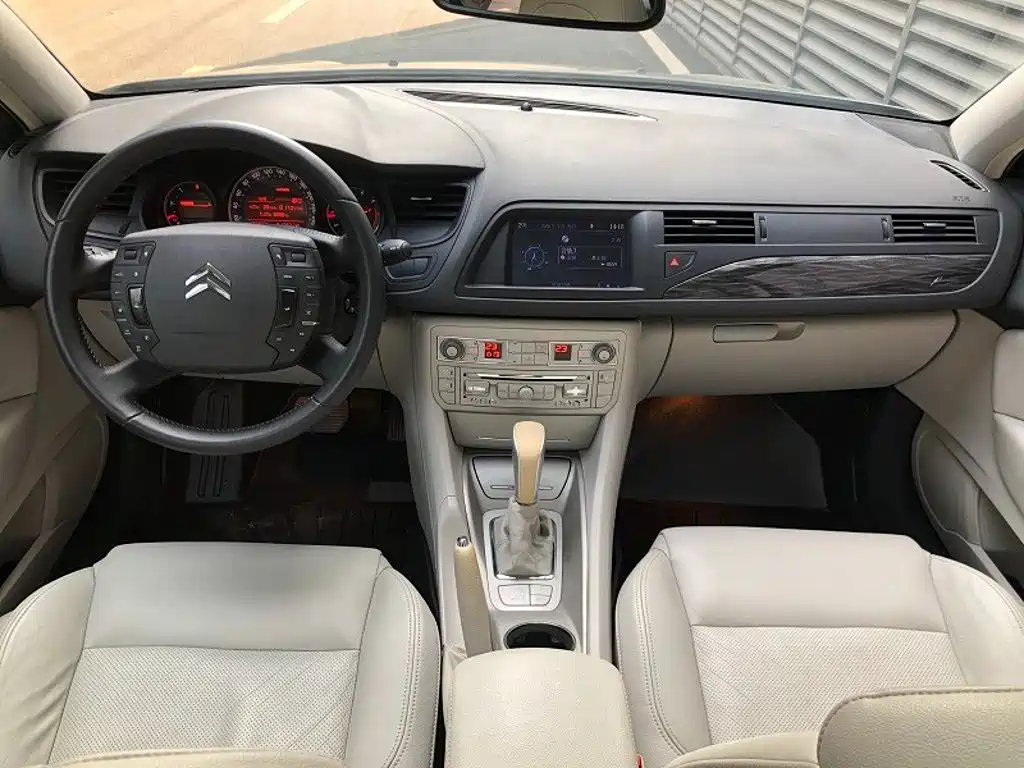 Citroen C5 — миниатюра 6