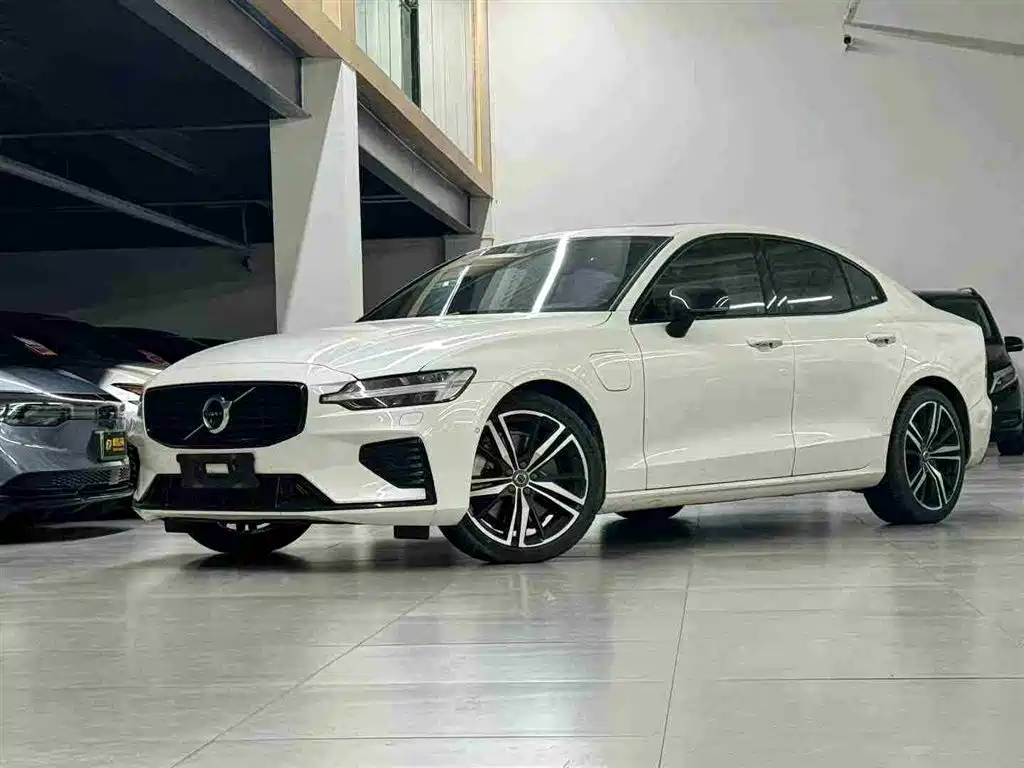 Volvo S60 PHEV 2021
