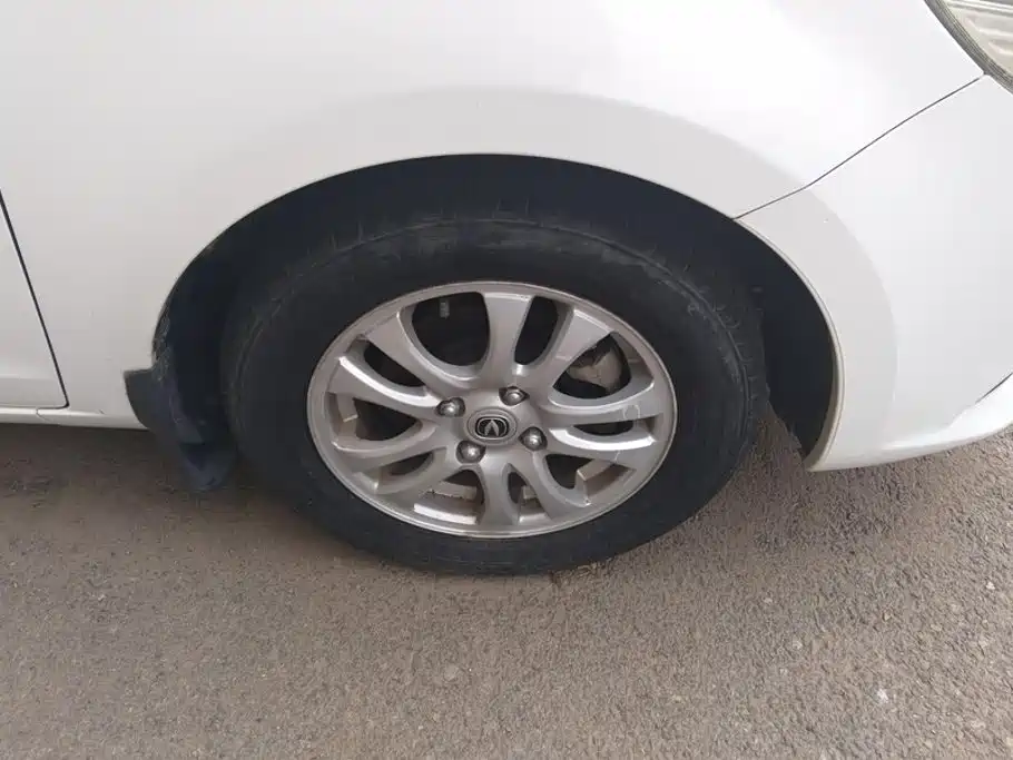 Changan V3 — миниатюра 6