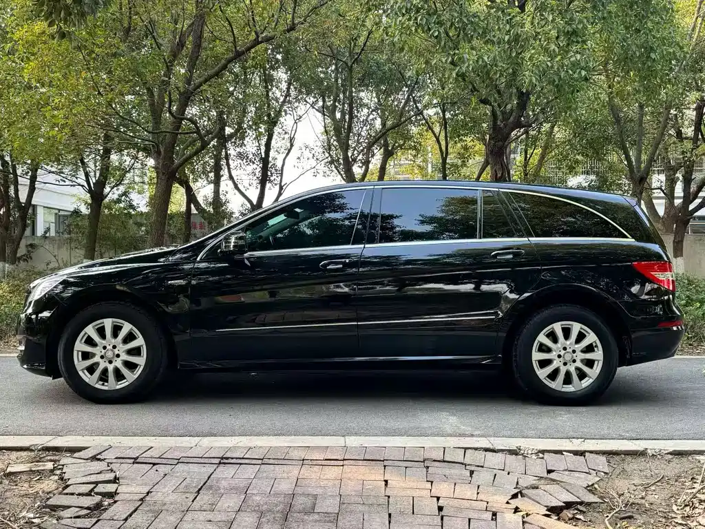 MERCEDES-BENZ R CLASS