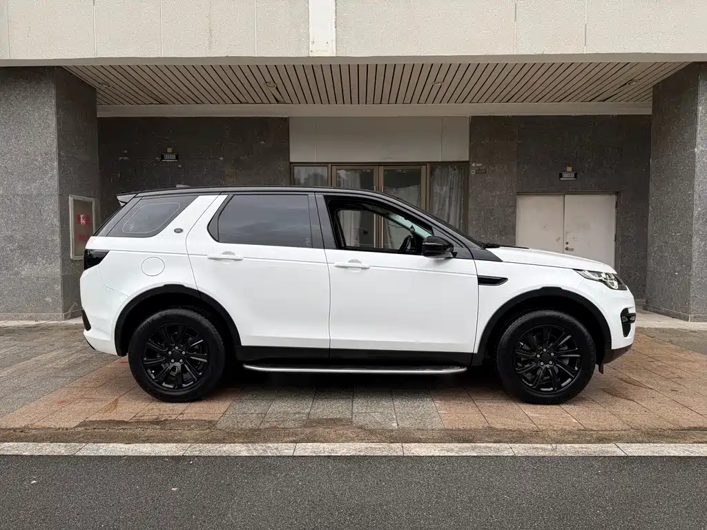 Land Rover Discovery Sport — миниатюра 5