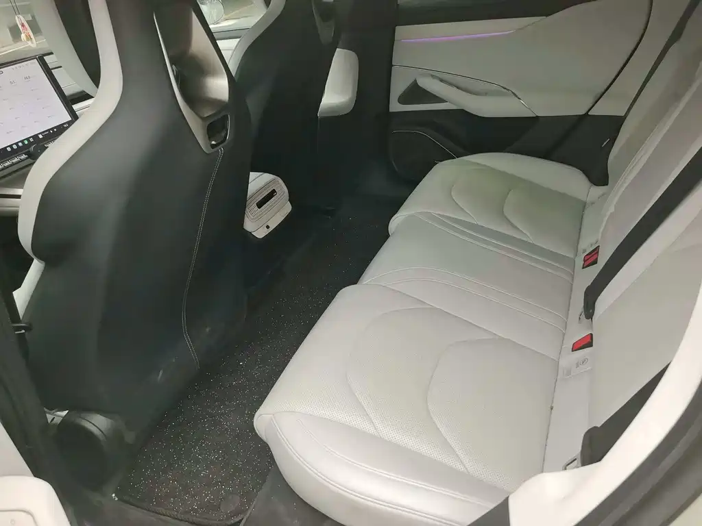 Xiaomi SU7 2024 Smart Drive Max