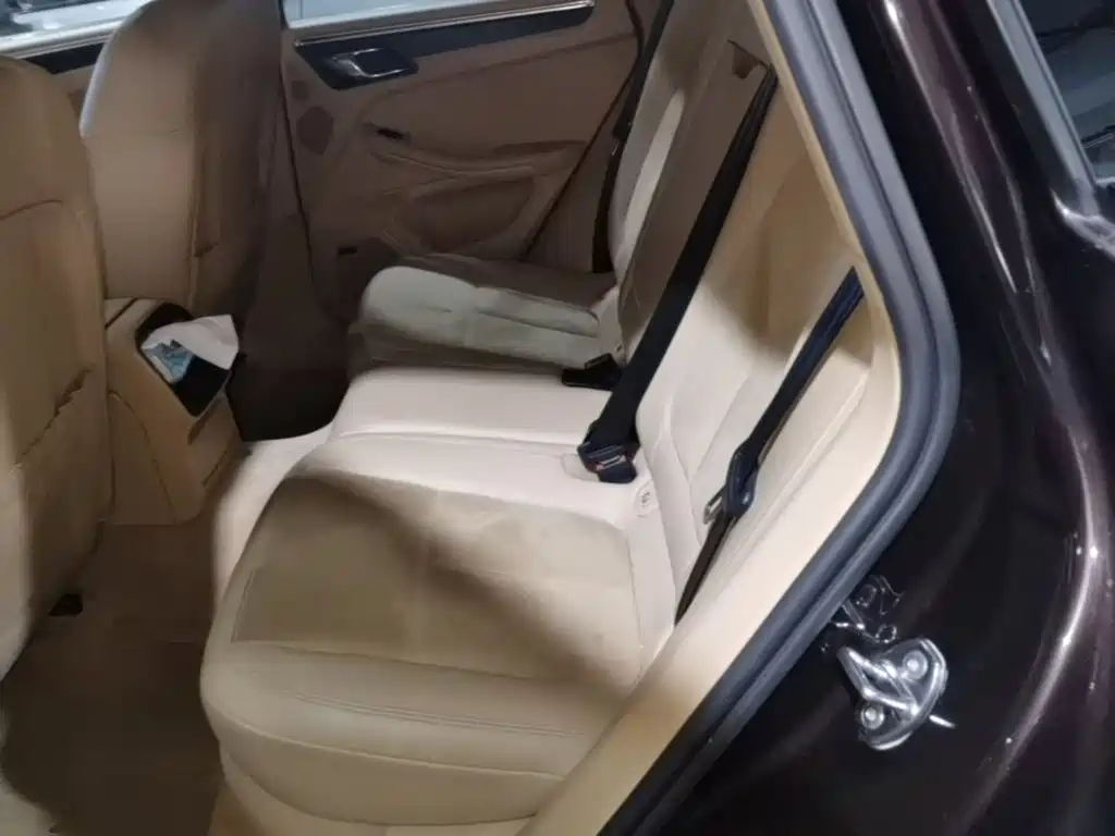 Porsche Macan — миниатюра 17