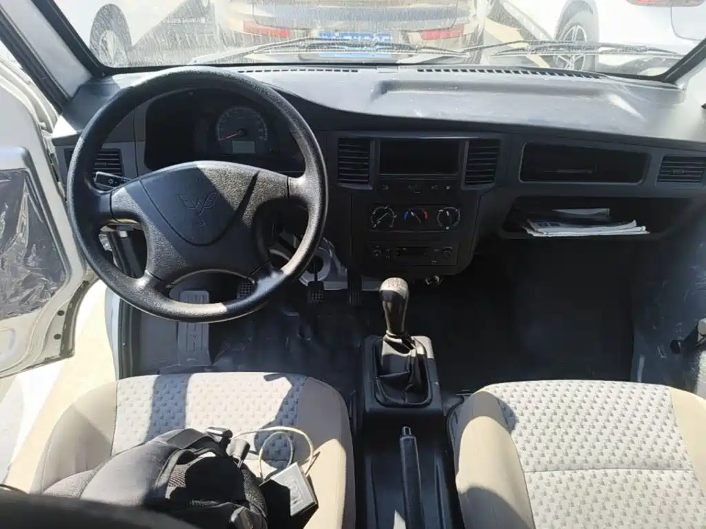 Wuling Zhiguang — миниатюра 10