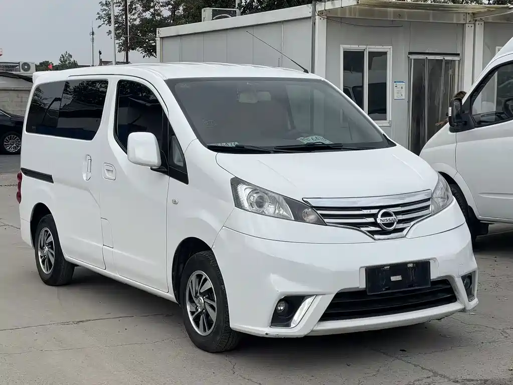 Nissan NV200 — миниатюра 3
