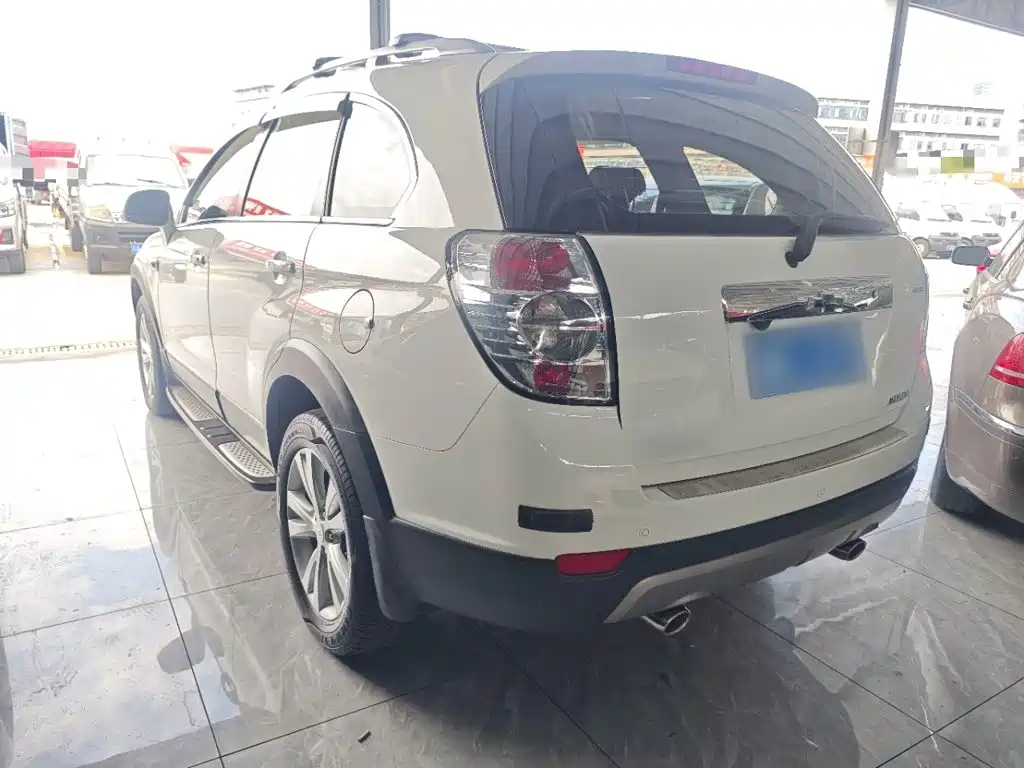 Chevrolet Captiva — миниатюра 5