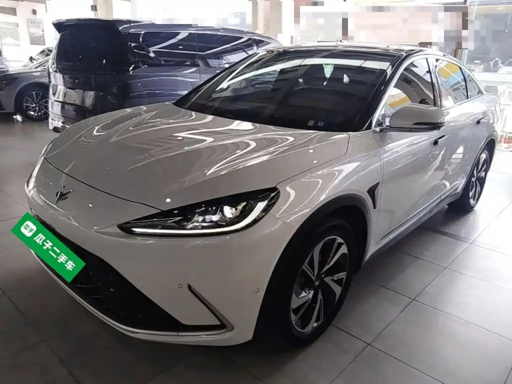 ARCFOX Alpha S