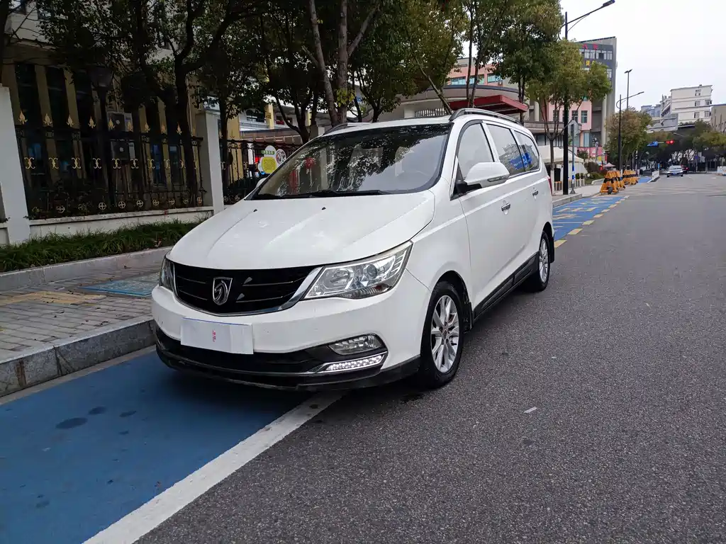 Baojun 730 2016