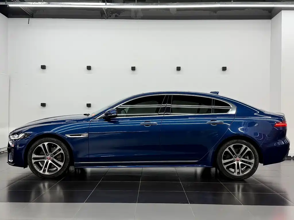 Jaguar XEL 2021 2.0T 250PS R-DYNAMIC S Sport