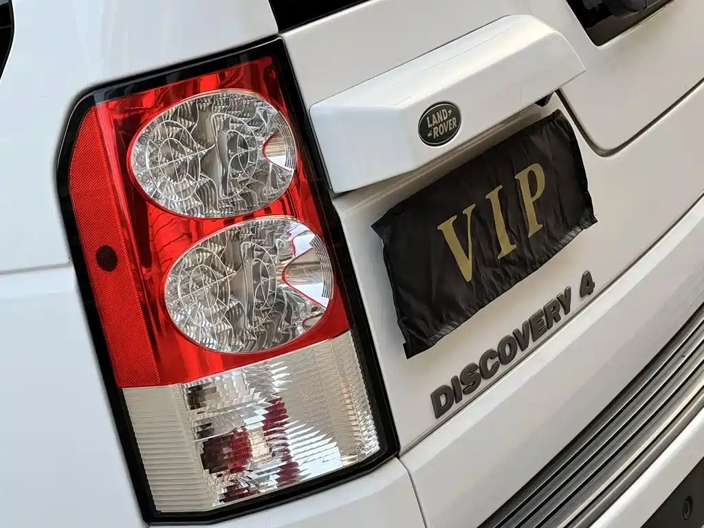 Land Rover Discovery — миниатюра 9